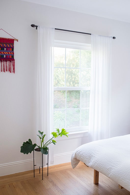 8 Clever Tricks To Make Your Small Home Feel Bigger Caroline On